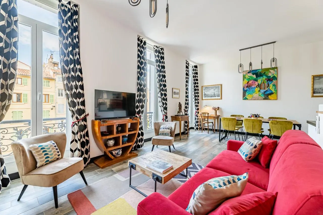 T2 Chic, Vue Vieux-Port Et Notre Dame, Atypique, Calme, Clim, 48M2, Acces Autonome Avec Code Apartment Marseille 0*,